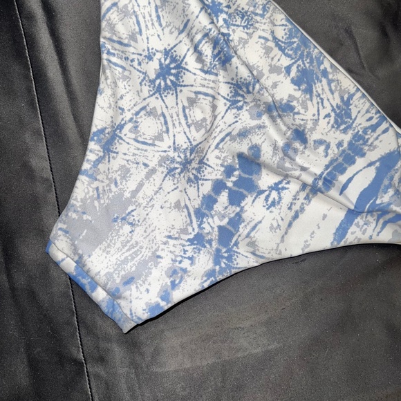 TAVIK Carolee Bikini Bottoms, Small, NWT - Picture 9 of 10